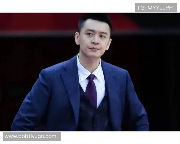 杨鸣被驱逐引发媒体热议其高昂斗志与潜在惩罚成焦点