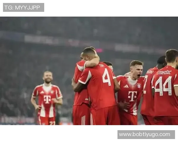 拜仁关闭欧冠主场死忠看台球迷领袖痛斥焰火行为影响球队形象 拜仁关闭欧冠主场死忠看台球迷领袖痛斥焰火行为影响球队形象